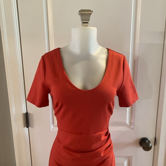Boden Red Size 6 Dress Ruched Career‎ Preppy Classic Short Sleeves Sheath - Picture 2 of 14